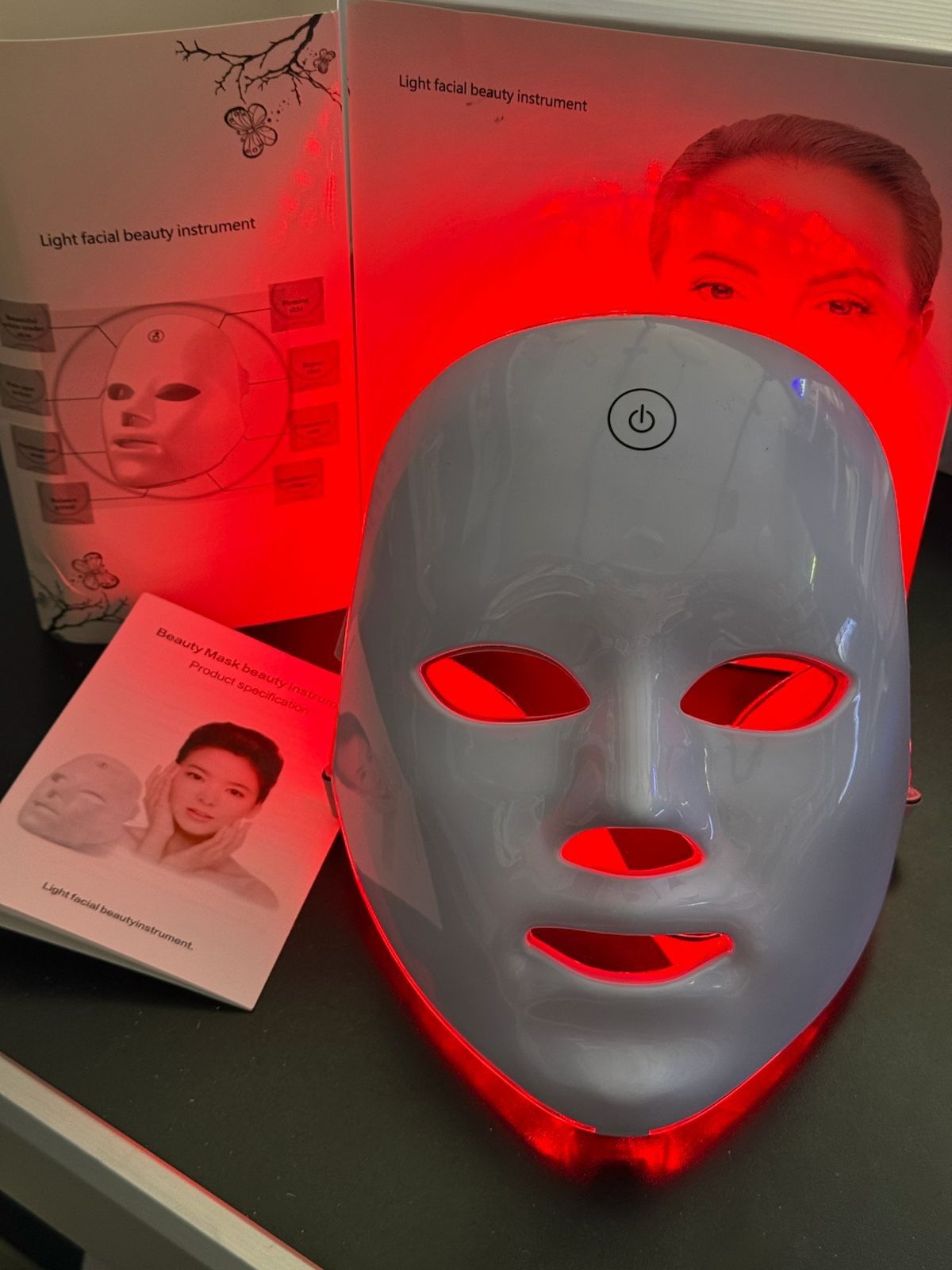 LED Light Therapy Face Mask